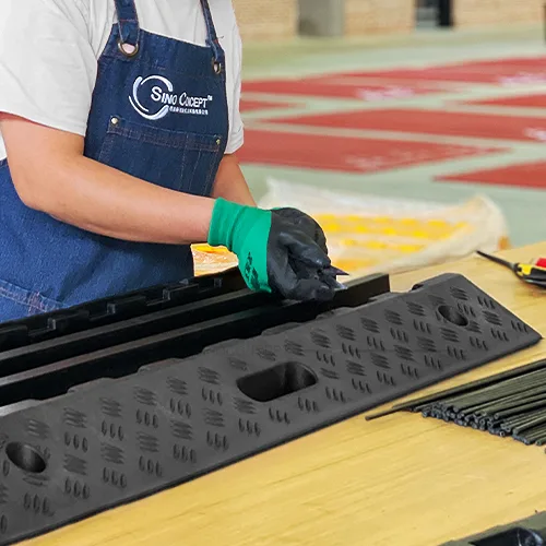 Sino Concept why choose us button showing worker assembling traffic safety products