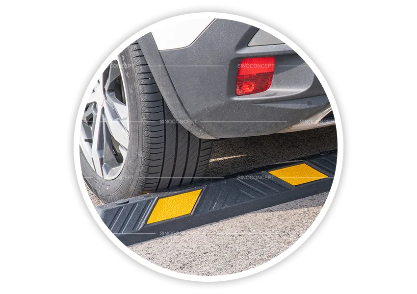 900 mm wheel stop supplied with installation accessories, plastic-rubber composite and reflective markings for improved parking accuracy