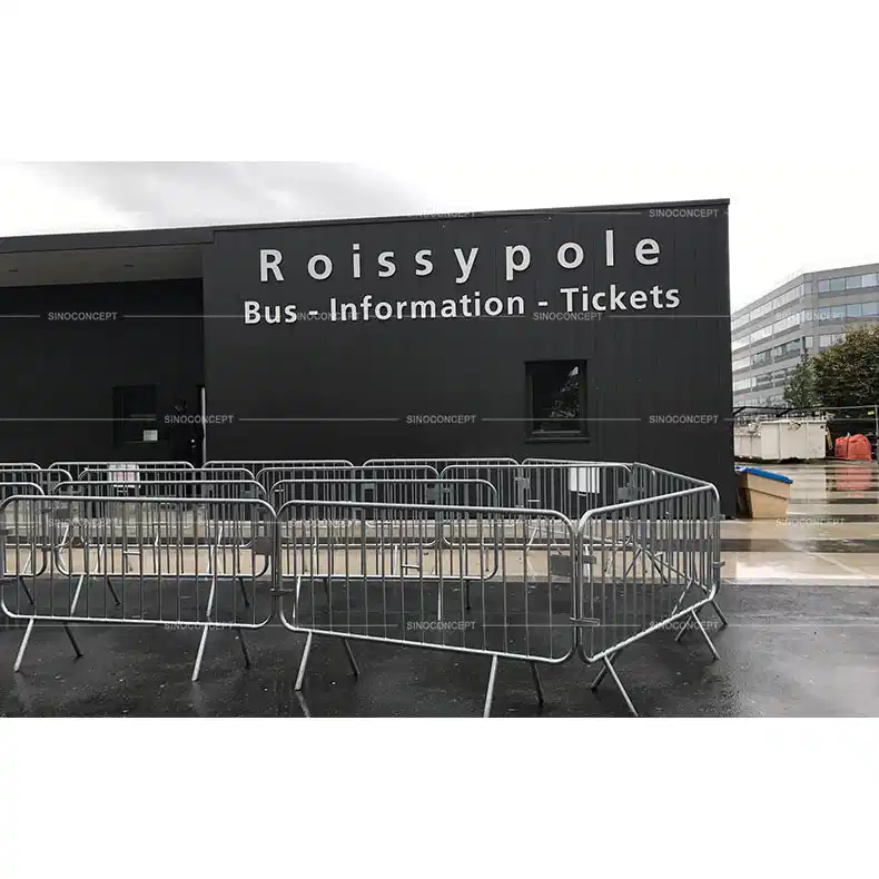 2-metre crowd barrier set up on-site for crowd control and pedestrian guidance around entrances