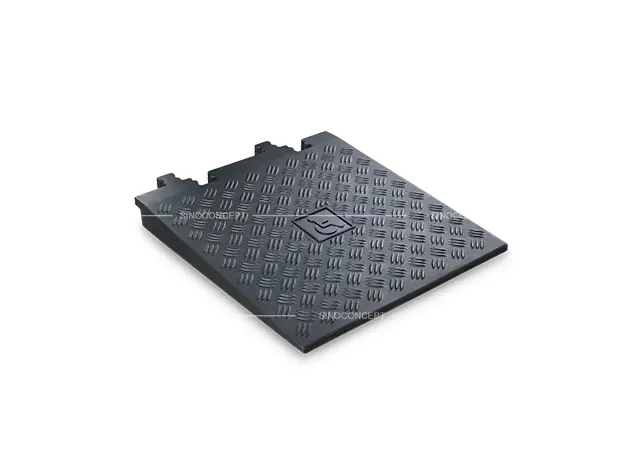 Half gentle slope ramp for modular cable ramps offering low-gradient design and space-saving connection