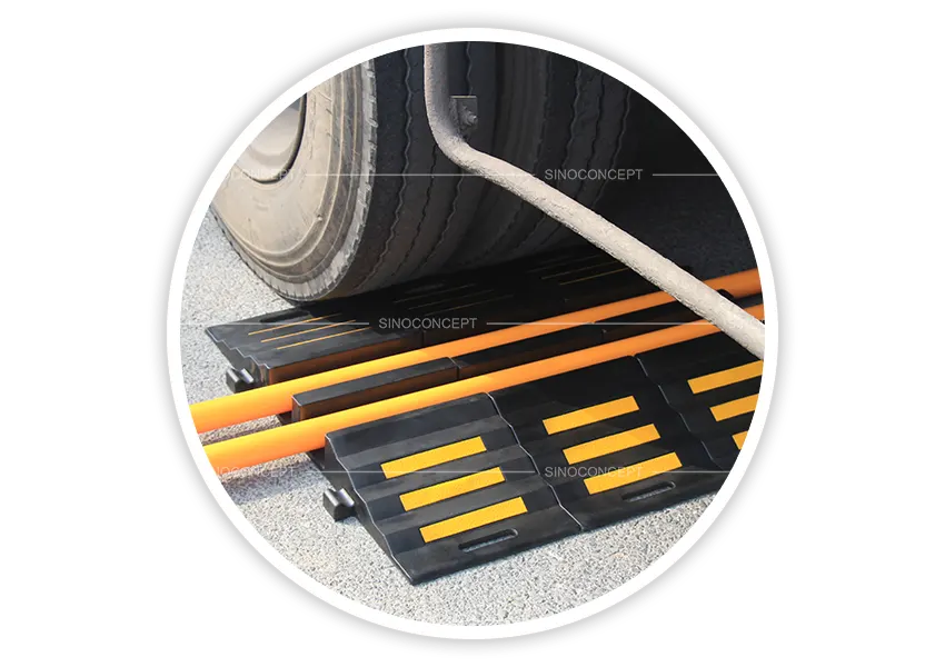 Ø70 mm hose protector ramp with yellow reflective films for traffic and heavy machinery protection